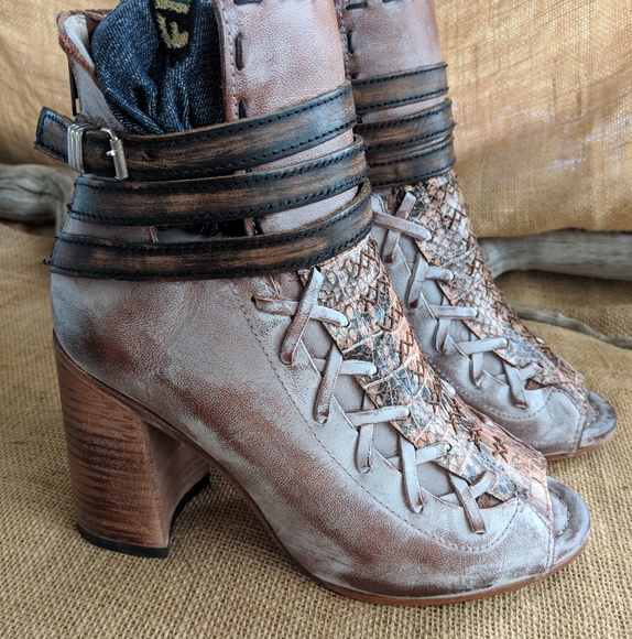 Freebird Eagle Pink Multi - Picture 4 of 9